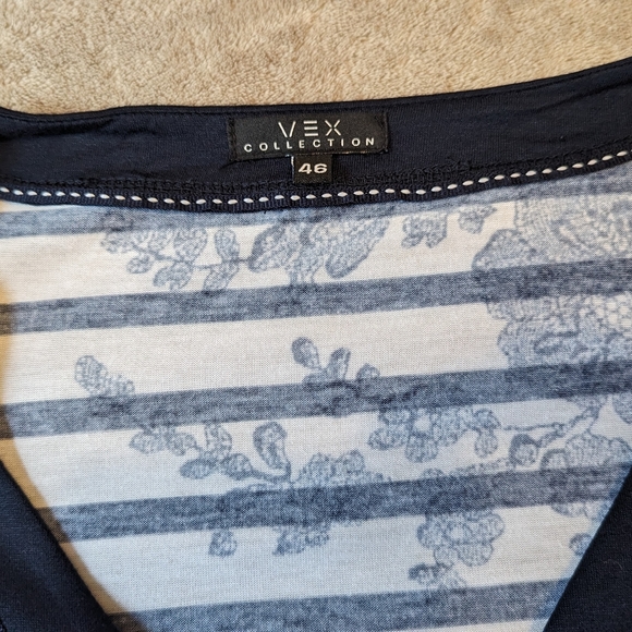 Vex navy/white striped zip-up cardigan XXL - Picture 4 of 9